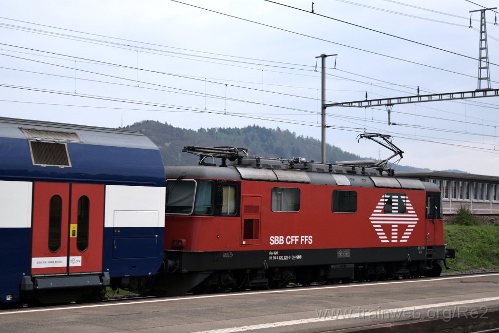 4412-0023-050417.jpg - SBB-CFF Re 420.228-9 (Re 91 85 4 420 228-9 CH-SBB) / Killwangen-Spreitenbach 5.4.2017