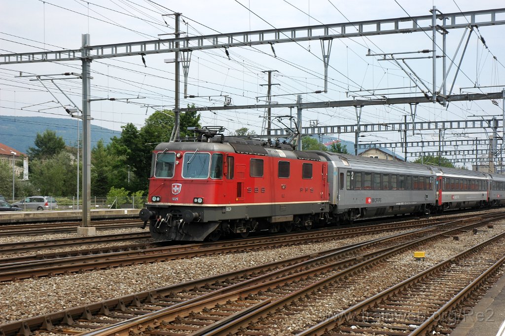 1947-0014-220710.jpg - SBB-CFF Re 4/4'' 11229 / Aarau 22.7.2010