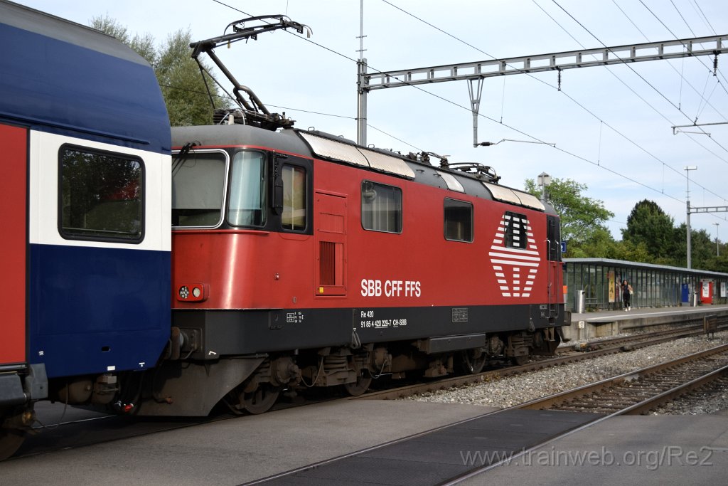 4138-0026-150916.jpg - SBB-CFF Re 420.229-7 (Re 91 85 4 420 229-7 CH-SBB) / Zürich-Affoltern ((PN Zehntenhausstrasse)) 15.9.2016