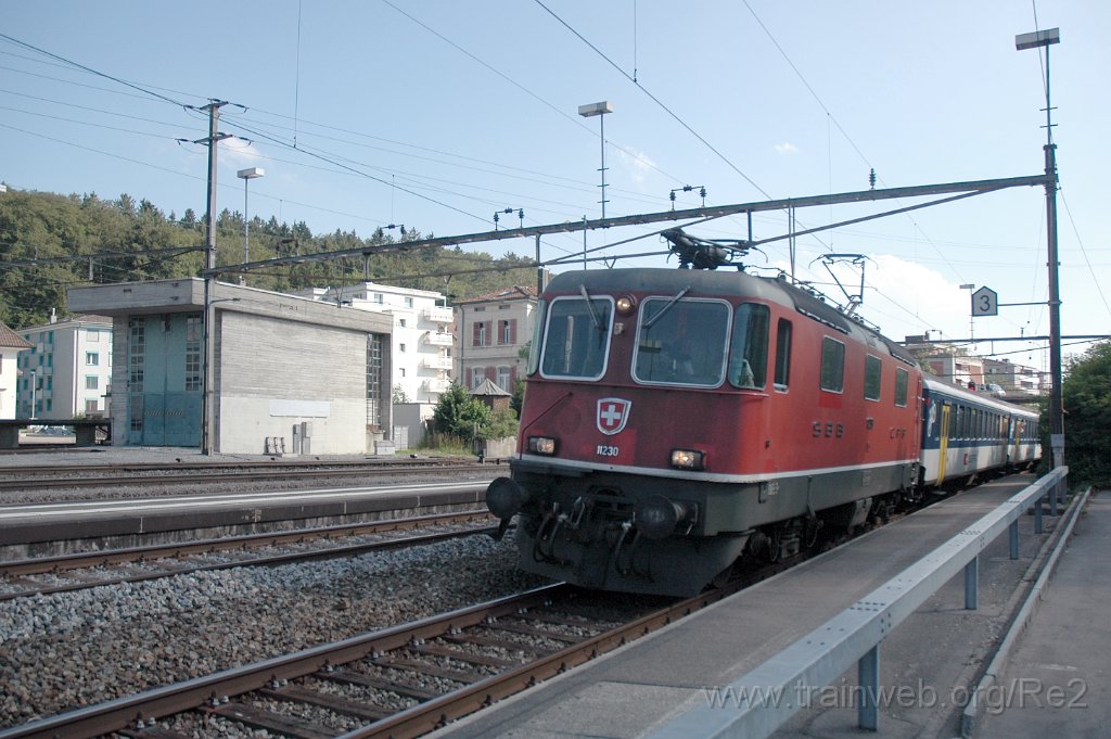 1697-0045-160709.jpg - SBB-CFF Re 4/4'' 11230 / Effretikon 16.7.2009