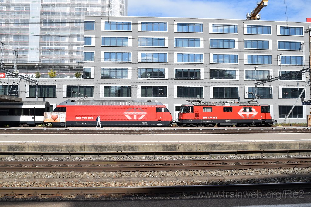 3691-0007-021015.jpg - SBB-CFF Re 460.018-5 + SBB-CFF Re 420.230-5 (Re 91 85 4 420 230-5 CH-SBB) / Zürich-Altstetten 2.10.2015