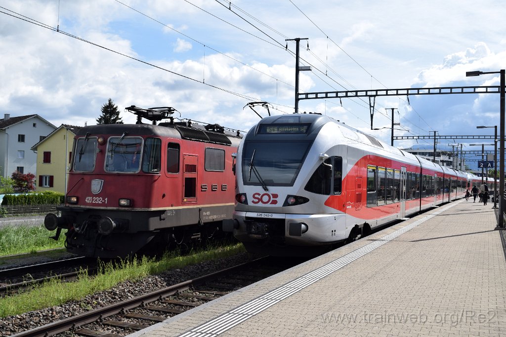 8534-0001-120523.jpg - SBBC Re 4/4'' 11232 (Re 420.232-1)  (Re 91 85 4 420 232-1 CH-SBBC) + SOB RABe 526.051-8 ''Zimmerberg'' (RABe 94 85 7 526 051-8 CH-SOB) / Heerbrugg 12.5.2023