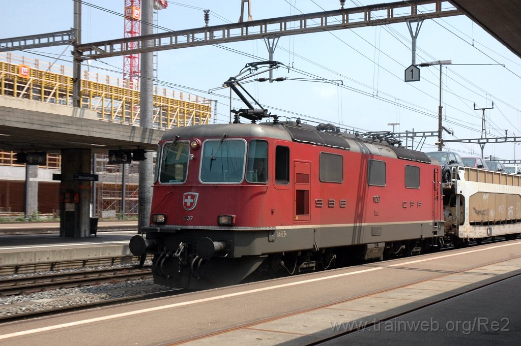 2407-0005-240512.jpg - SBB-CFF Re 4/4'' 11237 / Zürich-Altstetten 24.5.2012