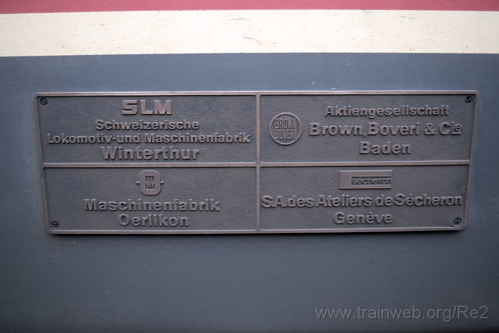 9524-0042-211224.jpg - SBBC Re 4/4'' 11238 (Re 420.238-8)  (Re 91 85 4 420 238-8 CH-SBBC) / St.Gallen HB 21.12.2024