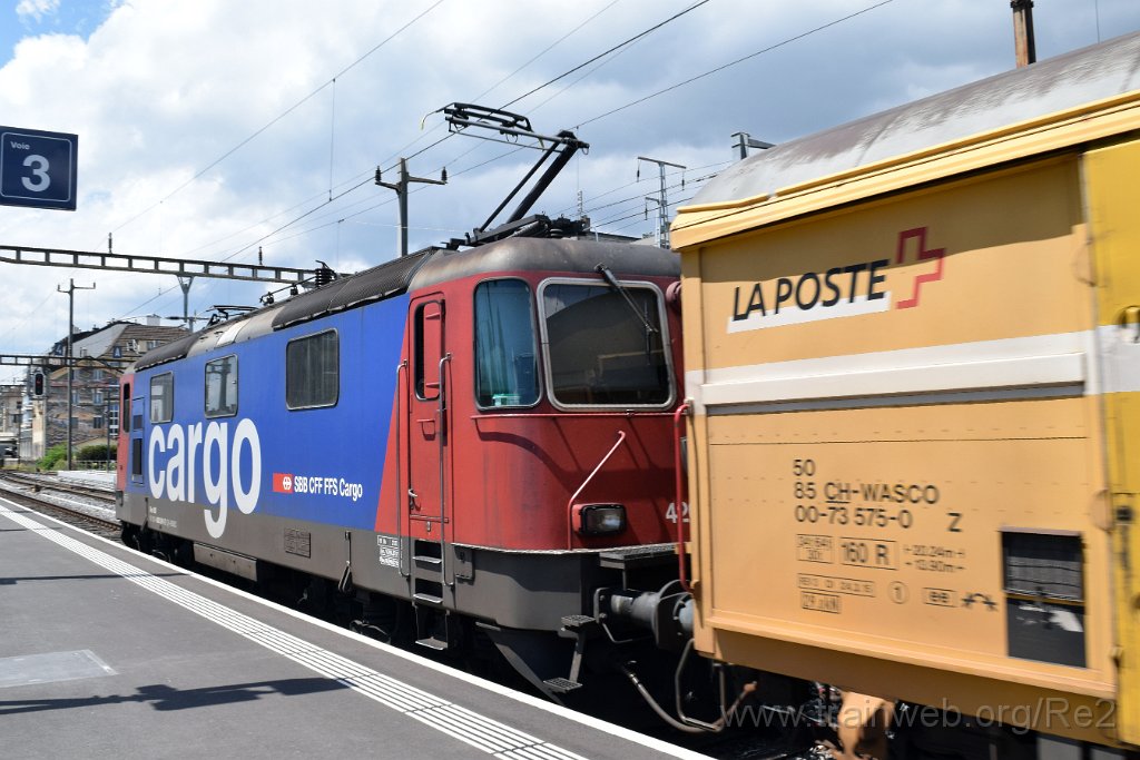8072-0050-290622.jpg - SBBC Re 420.241-2 (Re 91 85 4 420 241-2 CH-SBBC) / Neuchâtel 29.6.2022