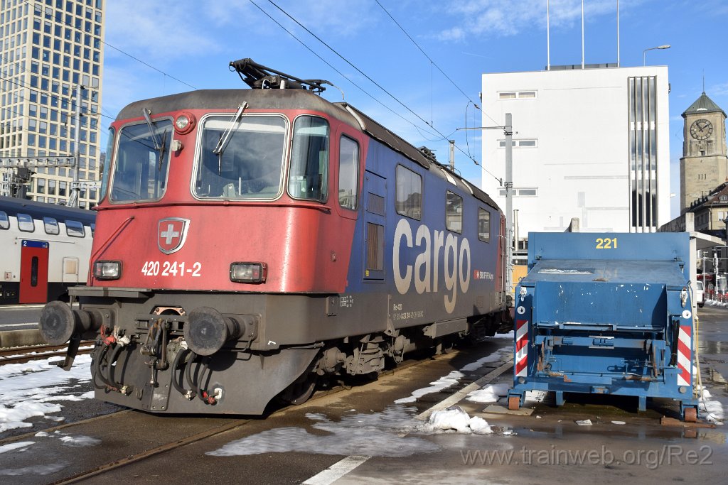 8898-0003-091223.jpg - SBBC Re 420.241-2 (Re 91 85 4 420 241-2 CH-SBBC) / St.Gallen HB 9.12.2023