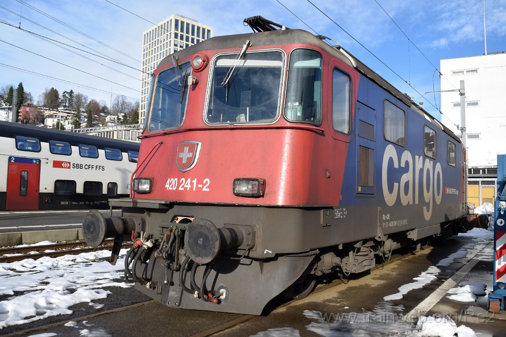 8898-0007-091223.jpg - SBBC Re 420.241-2 (Re 91 85 4 420 241-2 CH-SBBC) / St.Gallen HB 9.12.2023