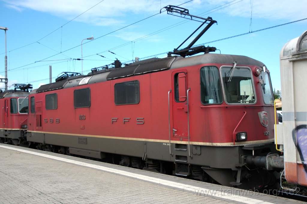 3235-0012-140814.jpg - SBB-CFF Re 4/4'' 11243 / Rapperswil 14.8.2014