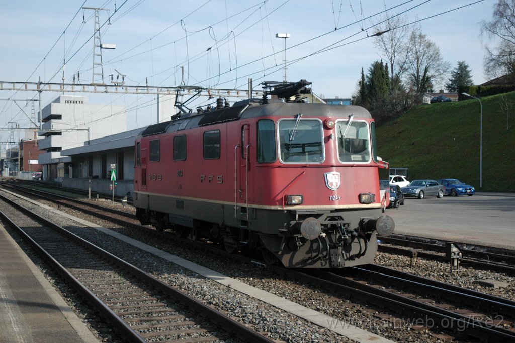 3538-0050-100415.jpg - SBB-CFF Re 4/4'' 11243 / Killwangen-Spreitenbach 10.4.2015