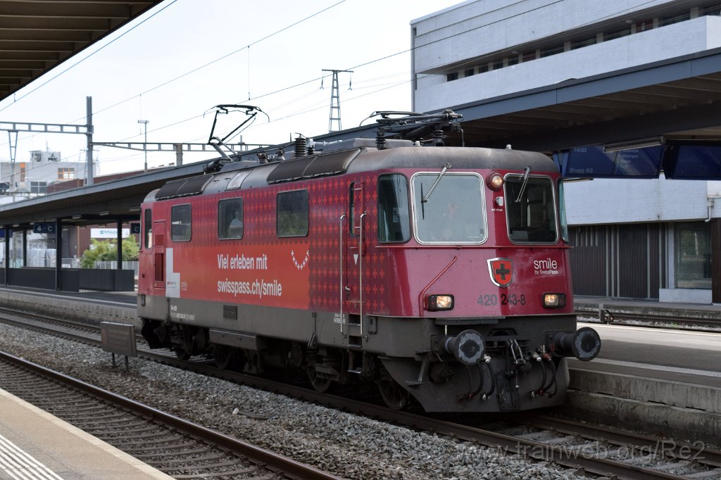 7783-0017-021021.jpg - SBBC Re 420.243-8 ''Smile'' (Re 91 85 4 420 243-8 CH-SBBC) / Killwangen-Spreitenbach 2.10.2021