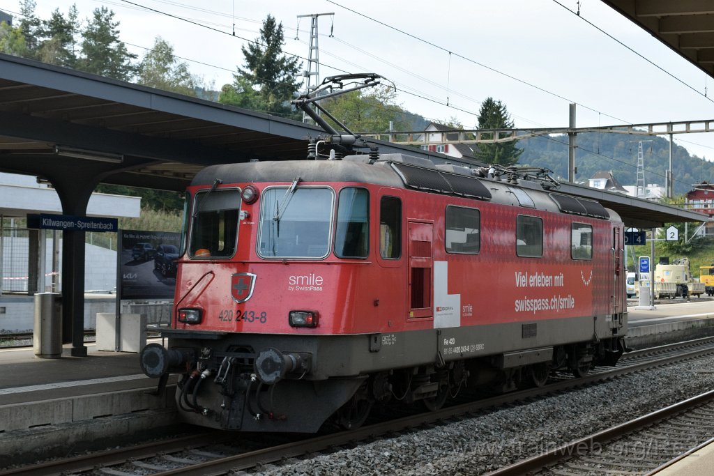 7783-0021-021021.jpg - SBBC Re 420.243-8 ''Smile'' (Re 91 85 4 420 243-8 CH-SBBC) / Killwangen-Spreitenbach 2.10.2021
