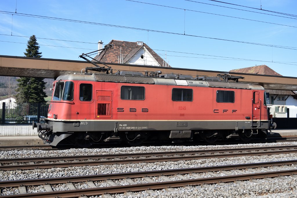 7320-0012-240321.jpg - SBBC Re 4/4'' 11245 (Re 420.245-3)  (Re 91 85 4 420 245-3 CH-SBBC) / Rupperswil 24.3.2021