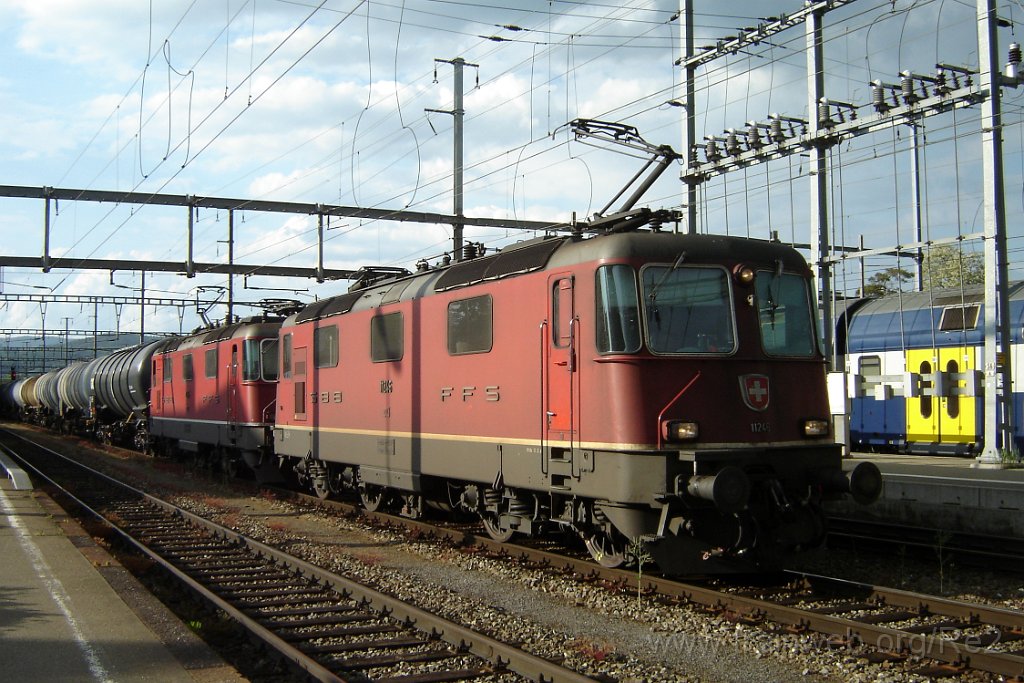 1329-0044-030507.jpg - SBB-CFF Re 4/4'' 11246 + SBB-CFF Re 4/4'' 11265 / Dietikon 3.5.2007