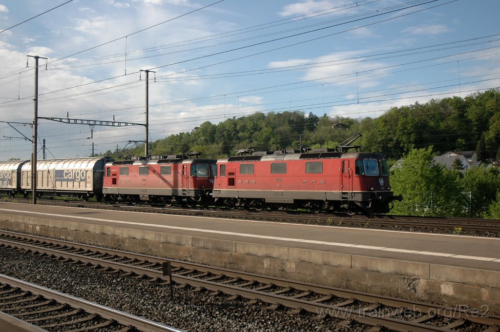 2798-0028-080513.jpg - SBB-CFF Re 4/4'' 11246 + SBB-CFF Re 4/4'' 11232 / Killwangen-Spreitenbach 8.5.2013