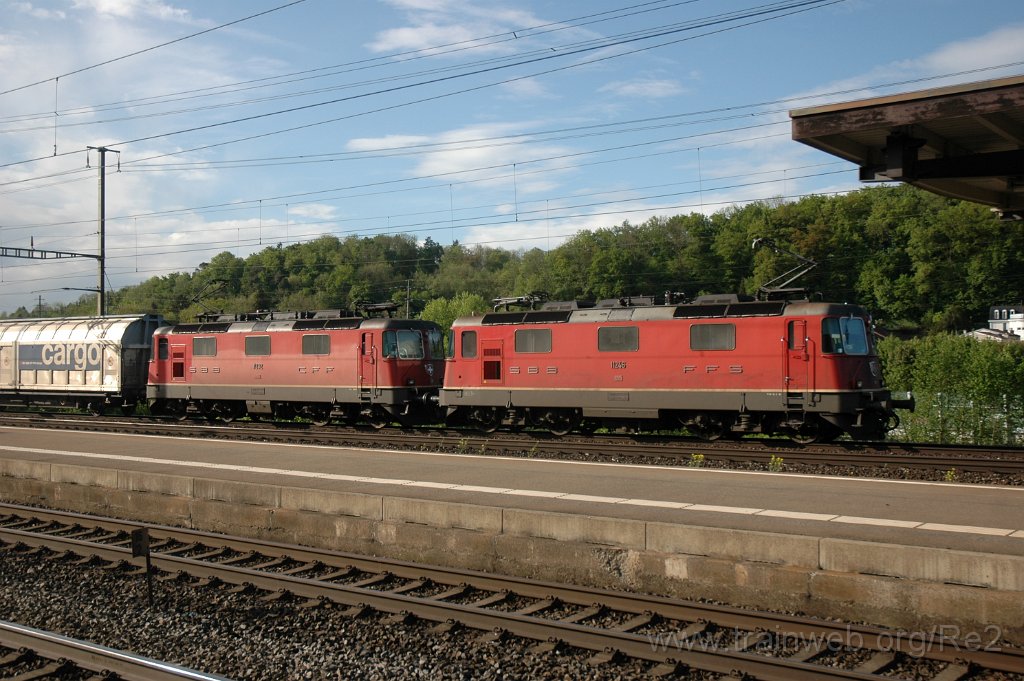 2798-0030-080513.jpg - SBB-CFF Re 4/4'' 11246 + SBB-CFF Re 4/4'' 11232 / Killwangen-Spreitenbach 8.5.2013
