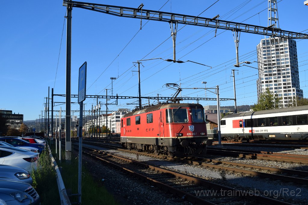 9430-0045-211024.jpg - SBBC Re 4/4'' 11248 (Re 420.248-7)  (Re 91 85 4 420 248-7 CH-SBBC) / Dietlikon 21.10.2024