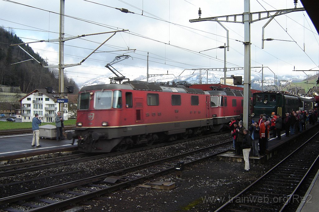 1299-0048-310307.jpg - Mikado 1244 / SBB-CFF Ae 4/7 11026 + SBB-CFF Re 4/4'' 11249 + SBB-CFF Re 6/6 *** / Schwyz 31.3.2007