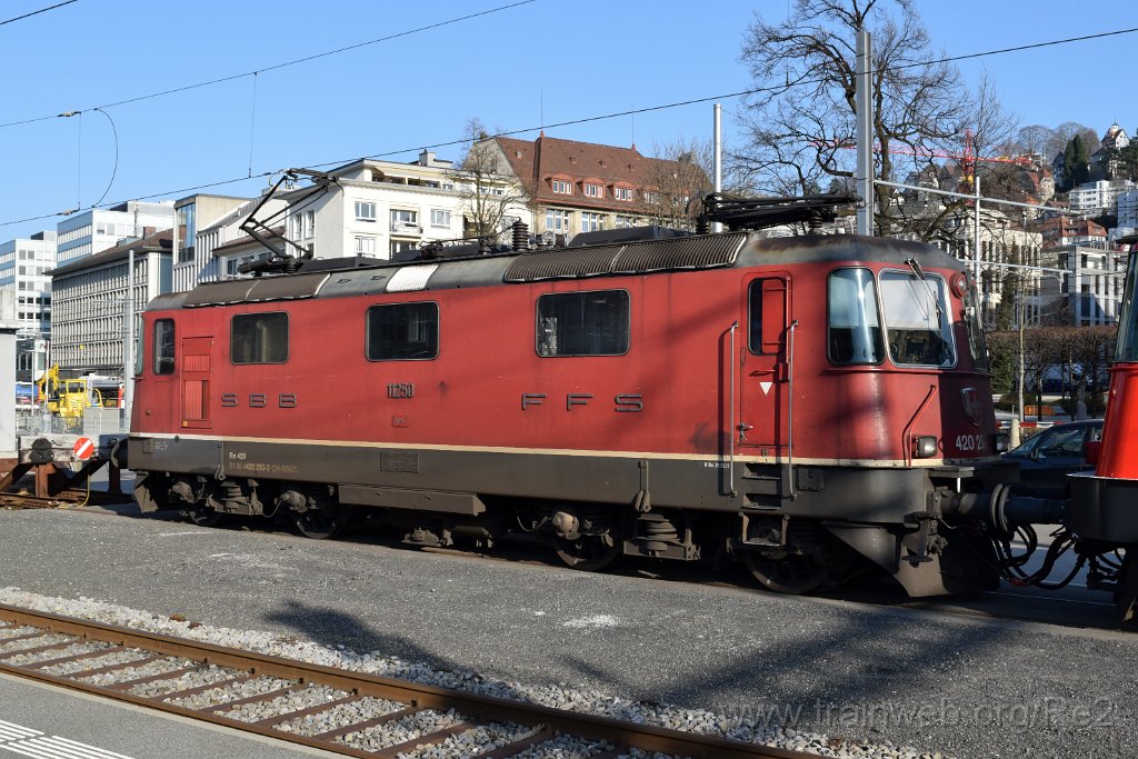 5902-0031-180320.jpg - SBBC Re 4/4'' 11250 (Re 420.250-3)  (Re 91 85 4 420 250-3 CH-SBBC) / St.Gallen HB 18.3.2020
