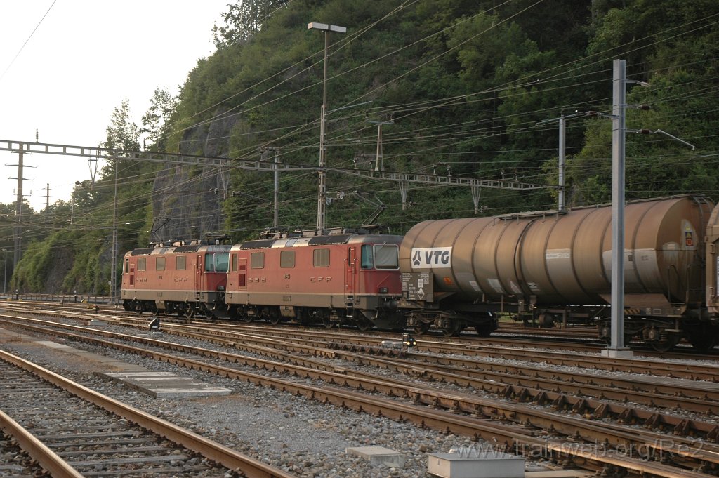 3186-0041-260614.jpg - SBB-CFF Re 4/4''' 11354 + SBB-CFF Re 4/4'' 11251 / Ziegelbrücke 26.6.2014