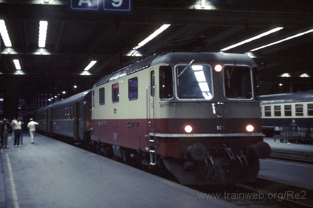 0150-0034.jpg - SBB-CFF Re 4/4'' 11253 / Basel 5.9.1987