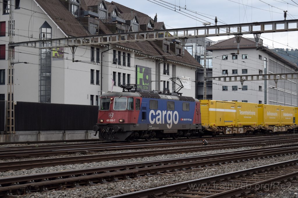 8202-0005-070922.jpg - SBBC Re 420.253-7 (Re 91 85 4 420 253-7 CH-SBBC) / Olten (Fachhochschule Nordwestschweiz) 7.9.2022