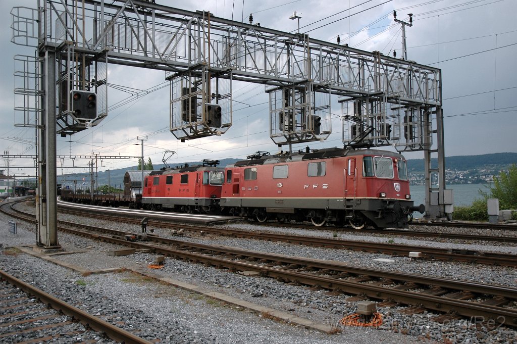 3156-0019-130614.jpg - SBB-CFF Re 4/4'' 11254 + SBB-CFF Re 4/4''' 11361 / Wädenswil 13.6.2014