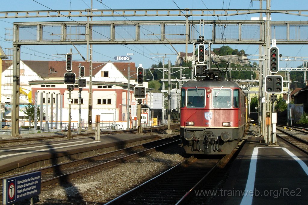 3646-0046-070815.jpg - SBB-CFF Re 4/4'' 11254 / Lenzburg 7.8.2015