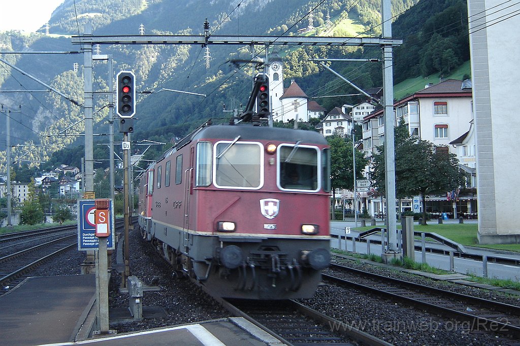1214-0025-310806.jpg - SBB-CFF Re 4/4'' 11256 + SBB-CFF Re 4/4'' 11199 / Flüelen 31.8.2006