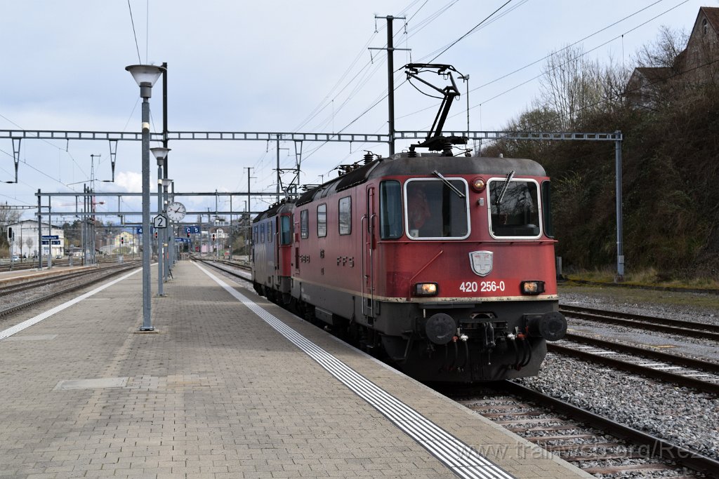 5893-0004-140320.jpg - SBBC Re 4/4'' 11256 (Re 420.256-0)  (Re 91 85 4 420 256-0 CH-SBBC) + SBBC Re 420.178-6 (Re 91 85 4 420 178-6 CH-SBBC) / Rorschach 14.3.2020