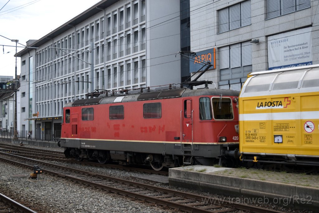 7633-0019-090821.jpg - SBBC Re 4/4'' 11256 (Re 420.256-0)  (Re 91 85 4 420 256-0 CH-SBBC) / Olten 9.8.2021