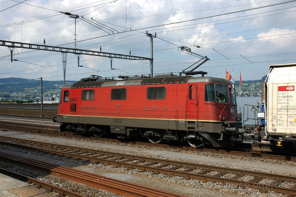 1925-0026-060710.jpg - SBB-CFF Re 4/4'' 11257 / Wädenswil 6.7.2010