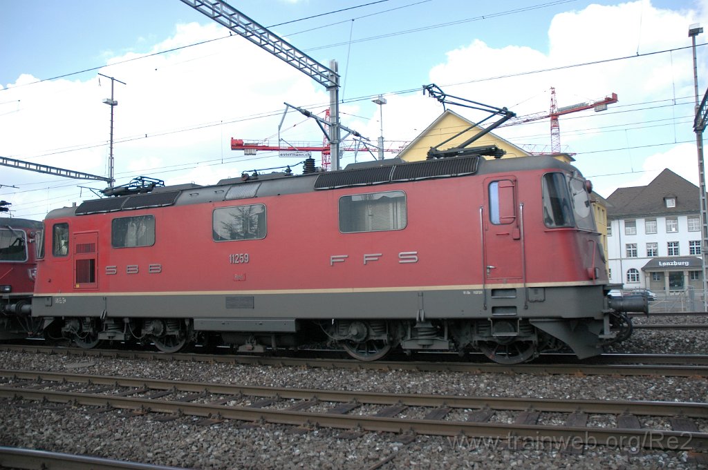 1849-0042-130410.jpg - SBB-CFF Re 4/4'' 11259 / Lenzburg 13.4.2010