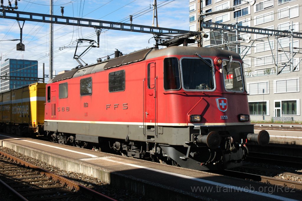 3324-0038-091014.jpg - SBB-CFF Re 4/4'' 11259 / Zürich-Altstetten 9.10.2014