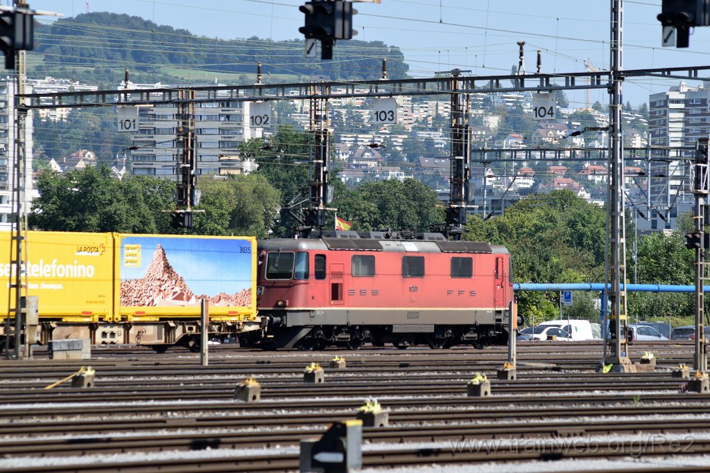 4119-0012-310816.jpg - SBB-CFF Re 4/4'' 11260 / Zürich-Mülligen 31.8.2016