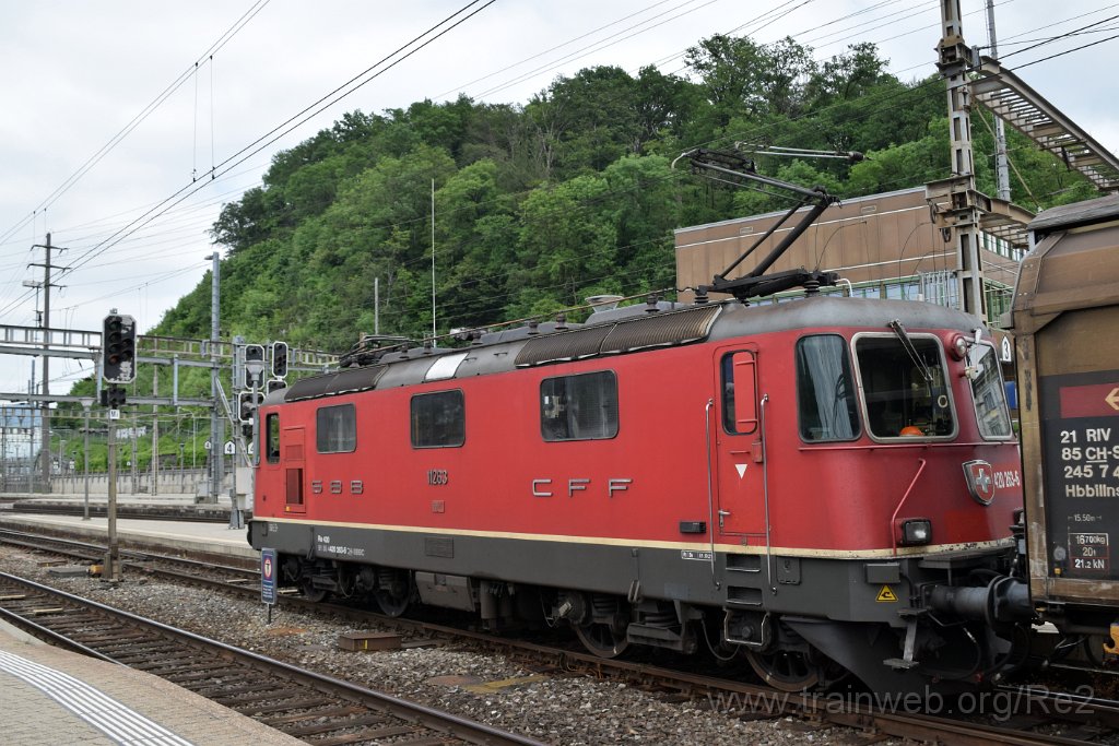 8575-0040-250523.jpg - SBBC Re 4/4'' 11263 (Re 420.263-6)  (Re 91 85 4 420 263-6 CH-SBBC) / Olten 25.5.2023