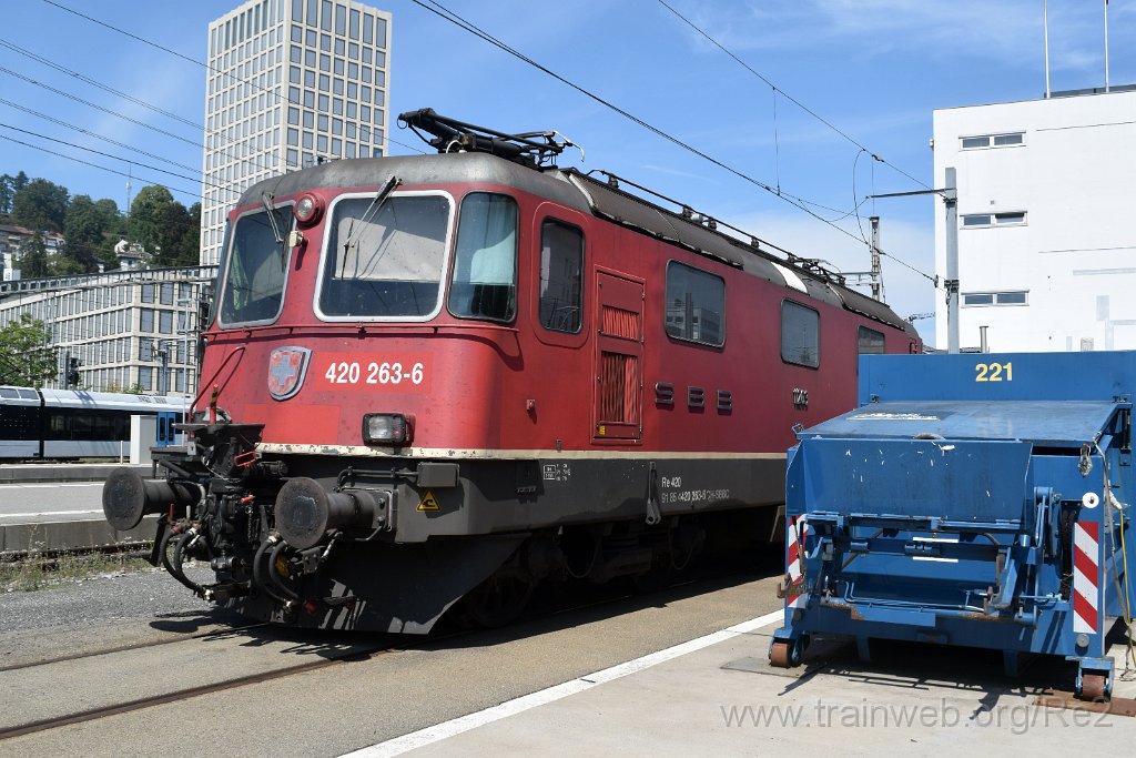 8730-0048-130823.jpg - SBBC Re 4/4'' 11263 (Re 420.263-6)  (Re 91 85 4 420 263-6 CH-SBBC) / St.Gallen HB 13.8.2023