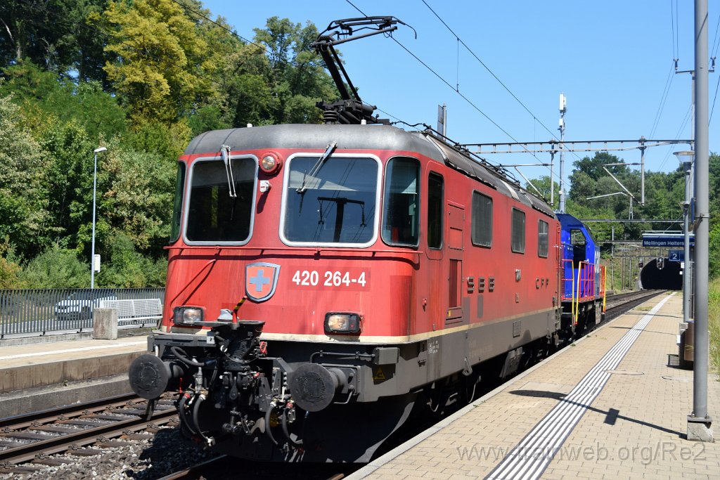 8108-0025-220722.jpg - SBBC Re 4/4'' 11264 (Re 420.264-4)  (Re 91 85 4 420 264-4 CH-SBBC) + Alstom (CH) / SBBC Am(a) 832.007-9 / H3.007 (98 85 5 832 007-9 CH-ALS) / Mellingen Heitersberg 22.7.2022
