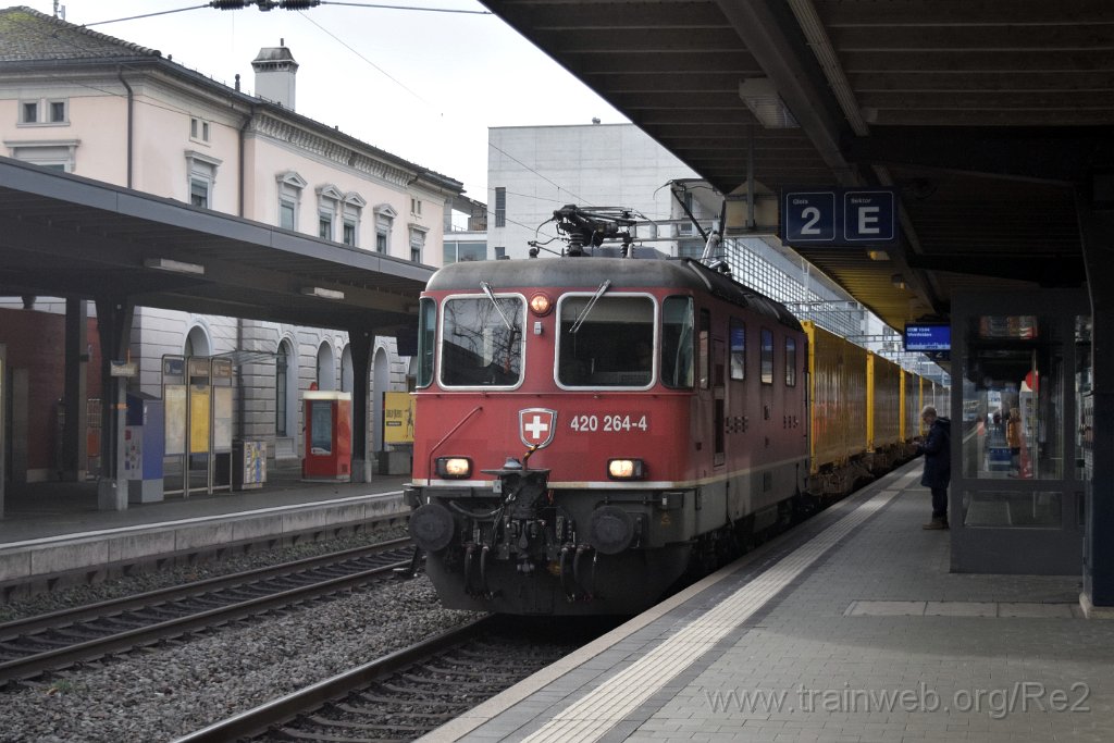 9532-0029-030125.jpg - SBBC Re 4/4'' 11264 (Re 420.264-4)  (Re 91 85 4 420 264-4 CH-SBBC) / Frauenfeld 3.1.2025
