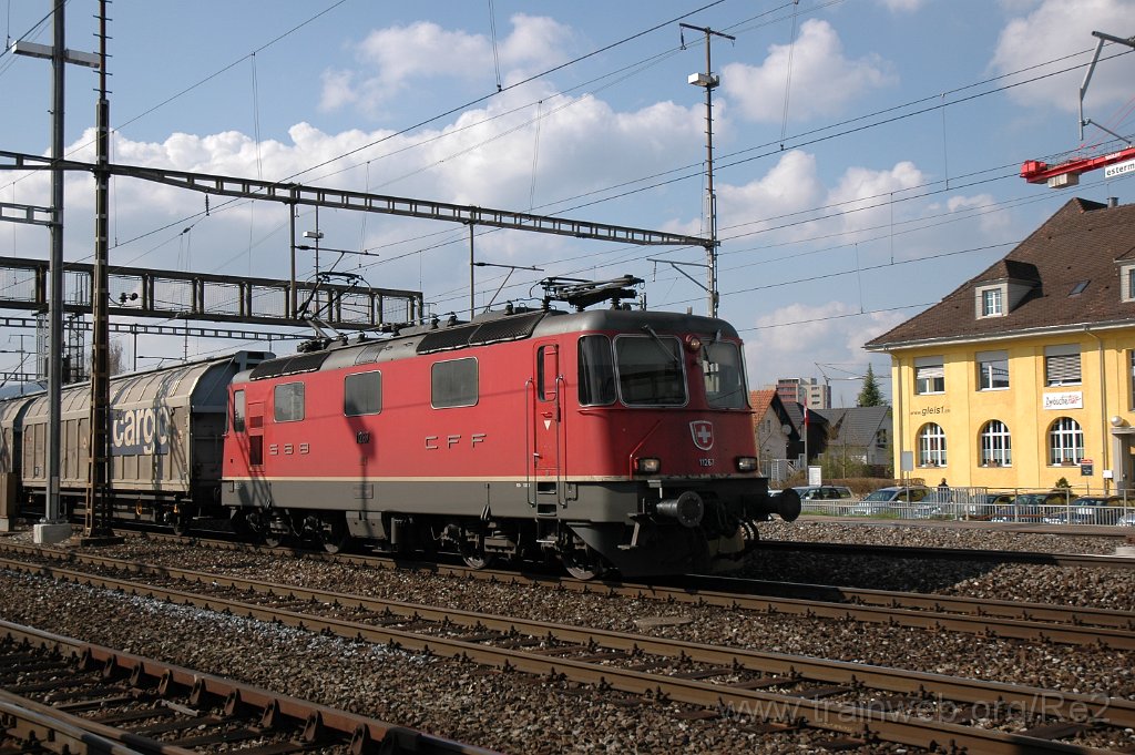 1852-0042-130410.jpg - SBB-CFF Re 4/4'' 11267 / Lenzburg 13.4.2010