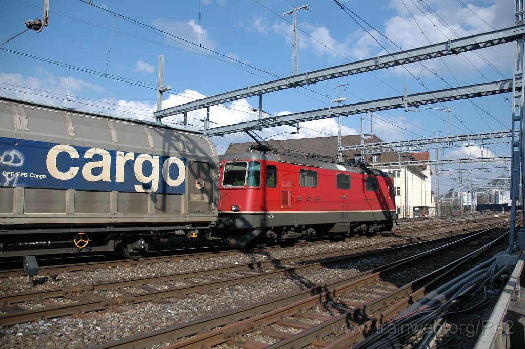 1852-0046-130410.jpg - SBB-CFF Re 4/4'' 11267 / Lenzburg 13.4.2010