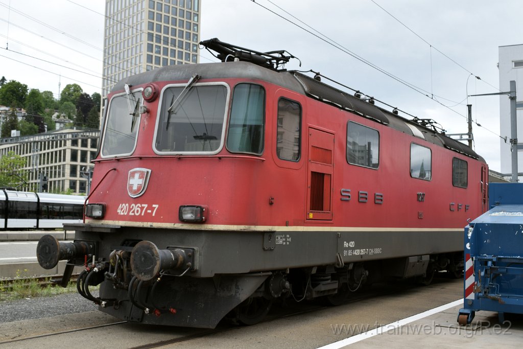 9165-0019-150624.jpg - SBBC Re 4/4'' 11267 (Re 420.267-7)  (Re 91 85 4 420 267-7 CH-SBBC) / St.Gallen HB 15.6.2024