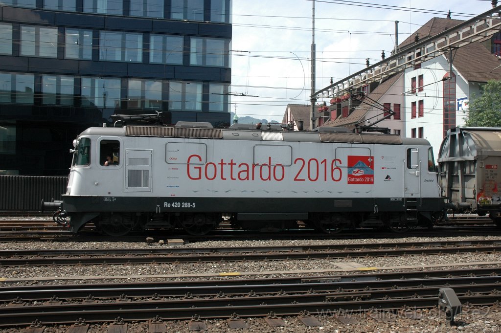 3607-0004-190615.jpg - SBBC Re 420.268-5 ''Gottardo 2016'' / Olten (Fachhochschule Nordwestschweiz) 19.6.2015