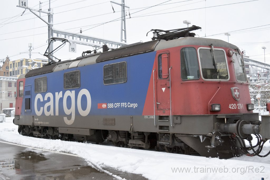 10123-0042-221125.jpg - SBBC Re 420.270-1 (Re 91 85 4 420 270-1 CH-SBBC) / St.Gallen HB 22.11.2025