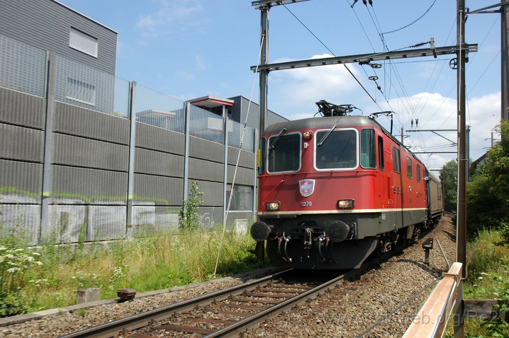 1928-0037-150710.jpg - SBB-CFF Re 4/4'' 11270 / Zürich-Seebach 15.7.2010