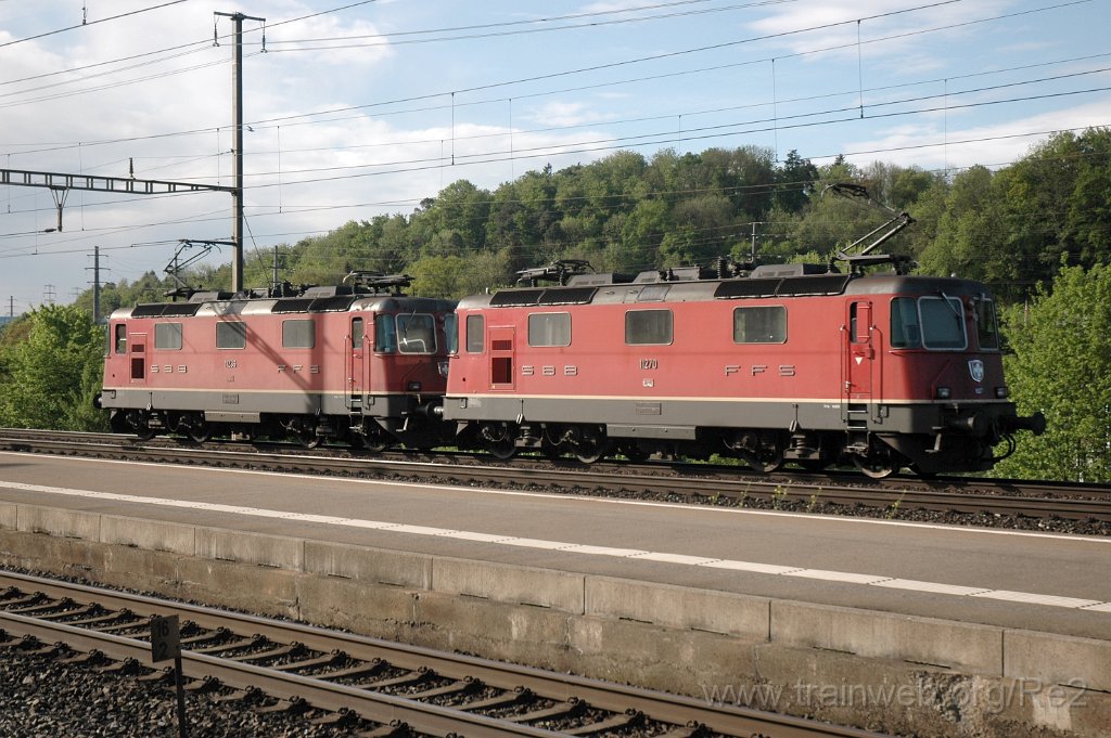 2798-0014-080513.jpg - SBB-CFF Re 4/4'' 11236 + SBB-CFF Re 4/4'' 11270 / Killwangen-Spreitenbach 8.5.2013