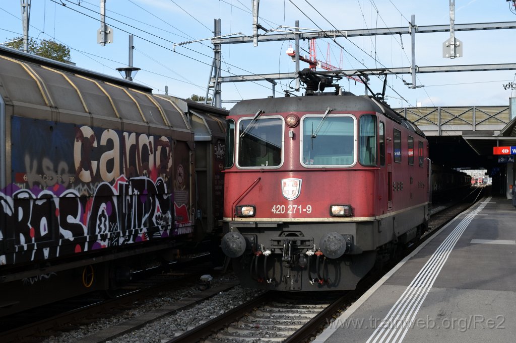 5779-0041-251019.jpg - SBBC Re 4/4'' 11271 (Re 420.271-9)  (Re 91 85 4 420 271-9 CH-SBBC) / Winterthur 25.10.2019