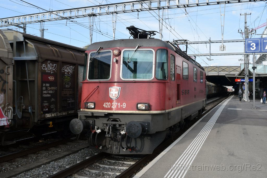 5779-0042-251019.jpg - SBBC Re 4/4'' 11271 (Re 420.271-9)  (Re 91 85 4 420 271-9 CH-SBBC) / Winterthur 25.10.2019