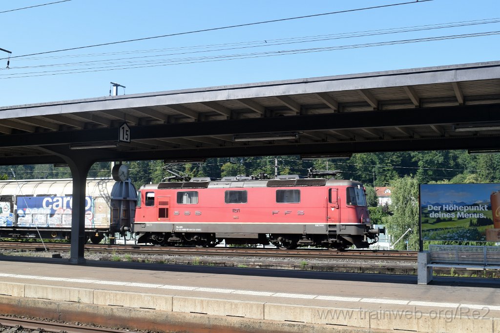 9943-0005-110825.jpg - SBBC Re 4/4'' 11271 (Re 420.271-9)  (Re 91 85 4 420 271-9 CH-SBBC) / Killwangen-Spreitenbach 11.8.2025