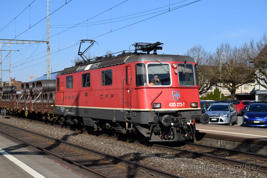 4375-0042-270217.jpg - SBBC Re 4/4'' 11272 (Re 420.272-7)  ''100. Klimaanlage eingebaut im IW Biel'' (Re 91 85 4 420 272-7 CH-SBBC) / Herzogenbuchsee 27.2.2017