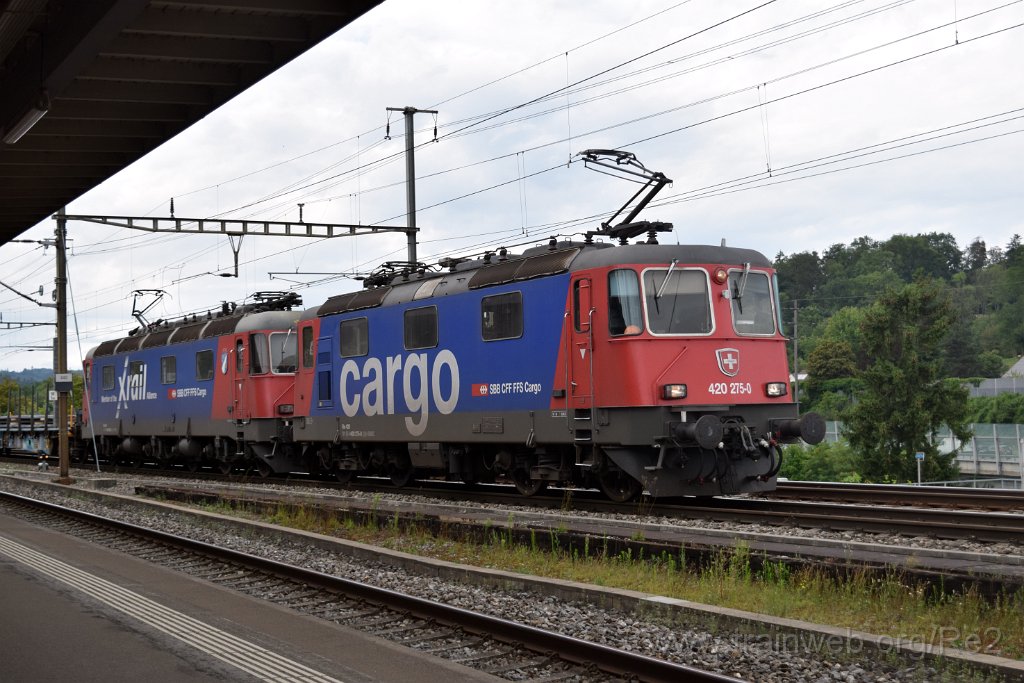 8711-0008-280723.jpg - SBBC Re 420.275-0 (Re 91 85 4 420 275-0 CH-SBBC) + SBBC Re 620.088-5 ''Linthal / X-Rail Alliance'' (Re 91 85 4 620 088-5 CH-SBBC) / Killwangen-Spreitenbach 28.7.2023